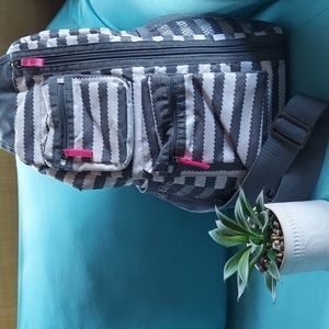 Thirty one crossbody sling back pack